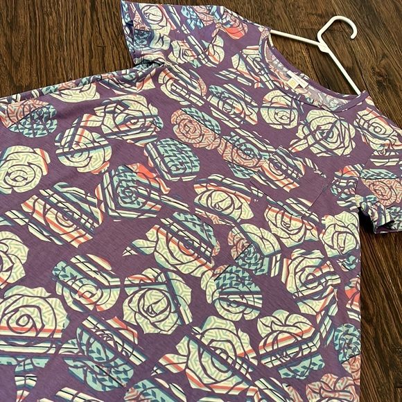 LuLaRoe Carly- Rose print! - Picture 3 of 4